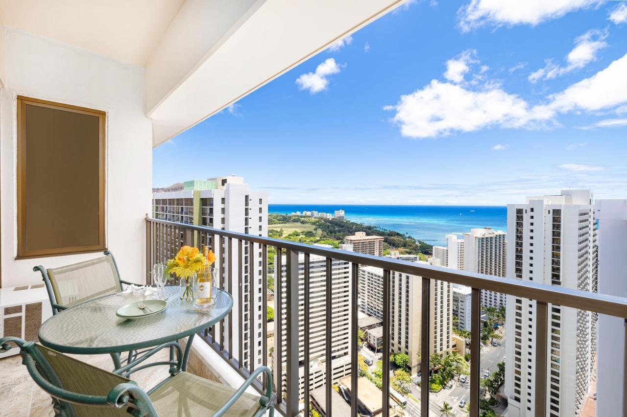 Ferienwohnung Upscale Penthouse With Ocean Views - Free Parking Honolulu Exterior foto