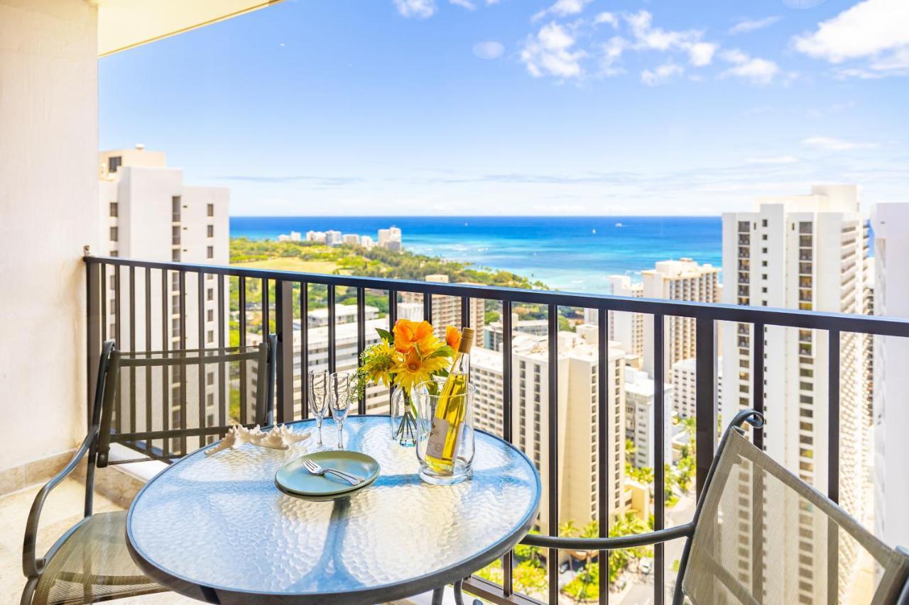 Ferienwohnung Upscale Penthouse With Ocean Views - Free Parking Honolulu Exterior foto